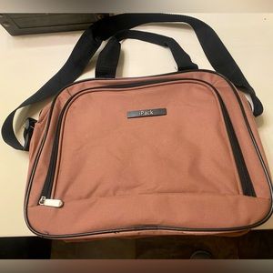 Ipack travel bag